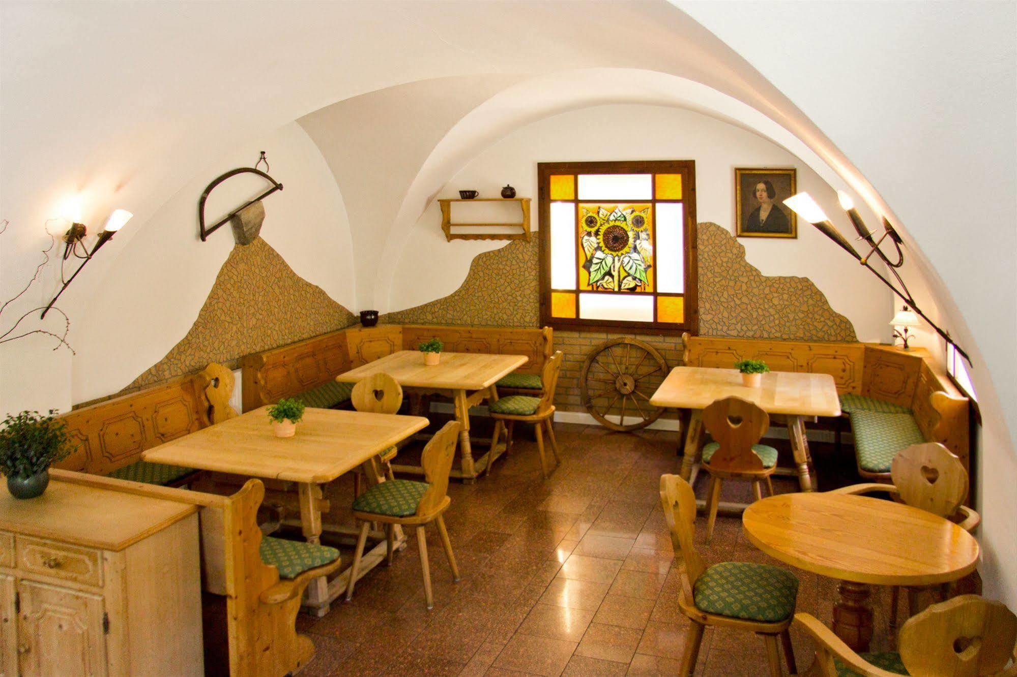 Hotel Garni Grundmuehle Bad Schandau Dış mekan fotoğraf